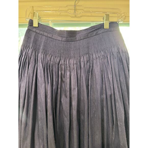 German Silk Pleated Navy Blue Black Gathered Waist Skirt Size 8 Cottagecore - Picture 4 of 8